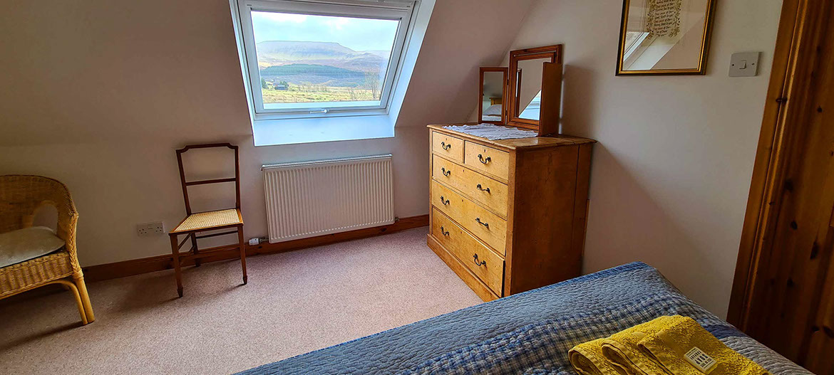 Enjoy great views at Half of Three self catering accommodation including mountain views of Glenhinnisdal on the Isle of Skye