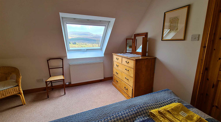Enjoy great views at Half of Three self catering accommodation including mountain views of Glenhinnisdal on the Isle of Skye